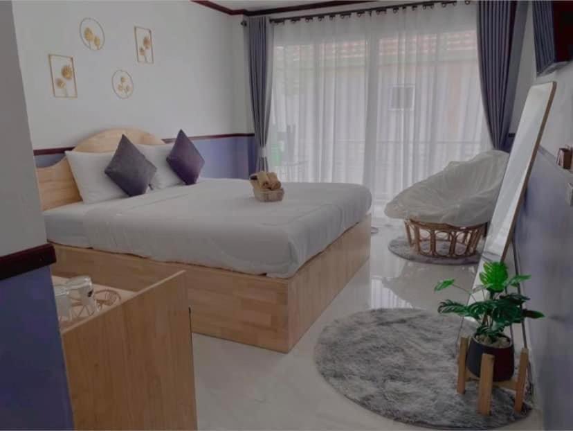 코란 Baan Tipsukon B&B 외부 사진