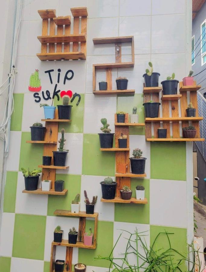 코란 Baan Tipsukon B&B 외부 사진