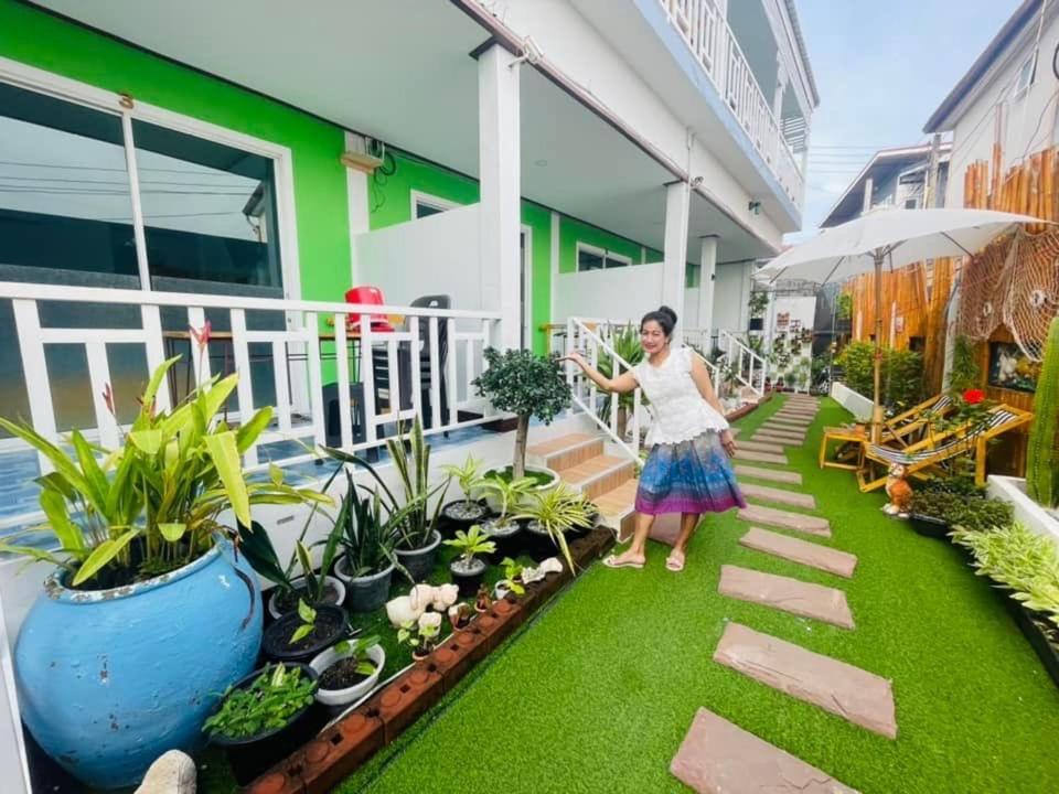 코란 Baan Tipsukon B&B 외부 사진
