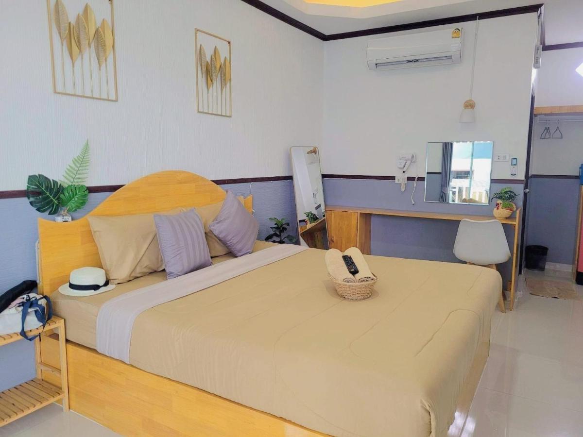 코란 Baan Tipsukon B&B 외부 사진